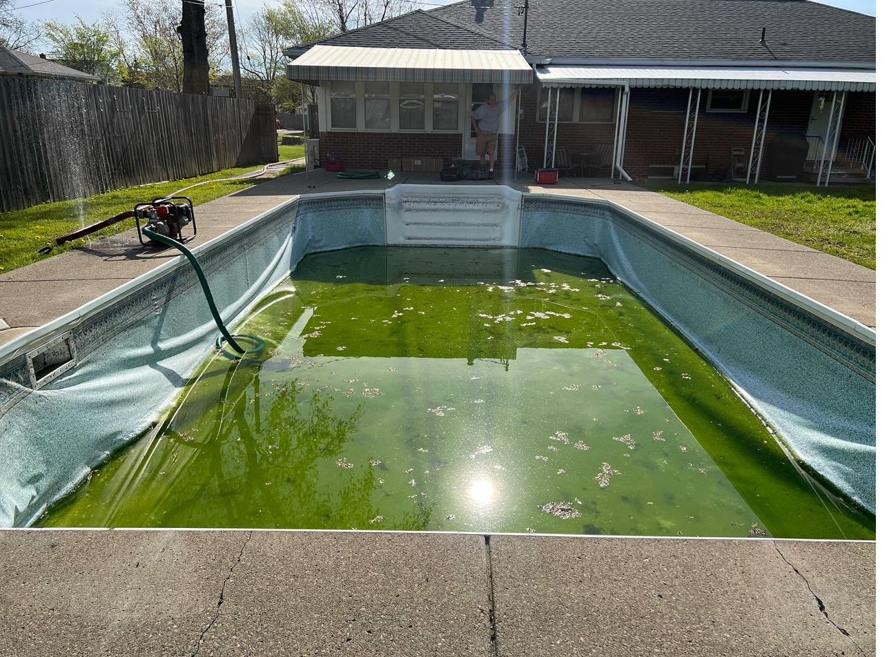 In-ground pool Amherst NY