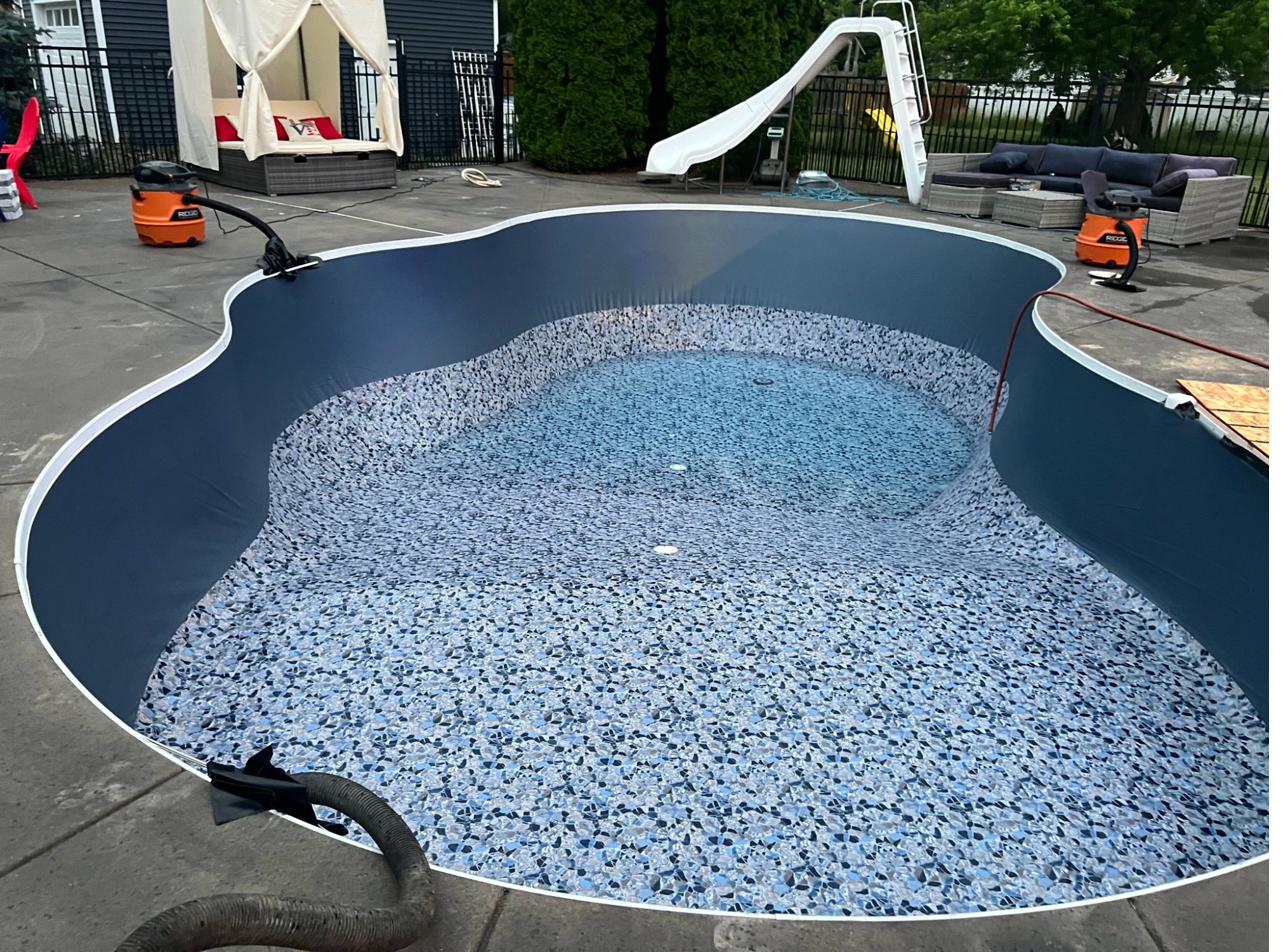 Vinyl liner in-ground pool