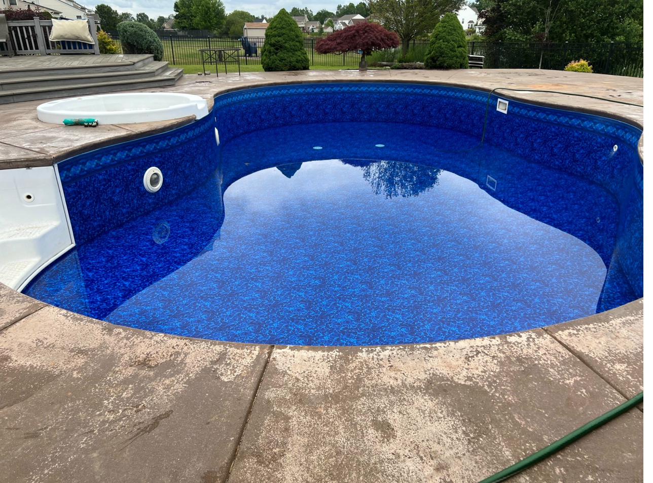 In-ground vinyl liner WNY