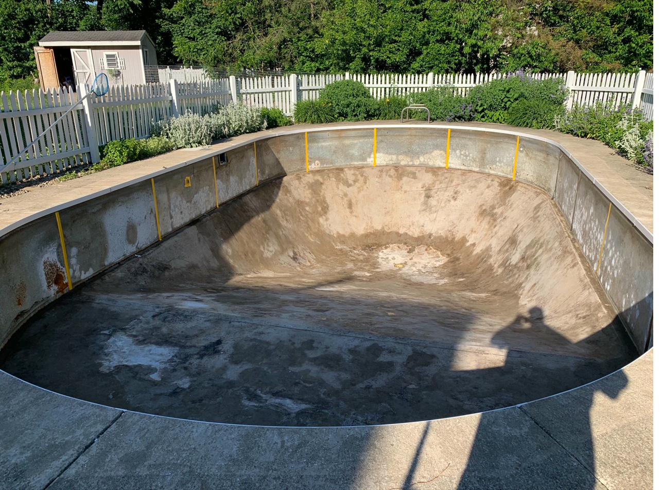 Pool build WNY